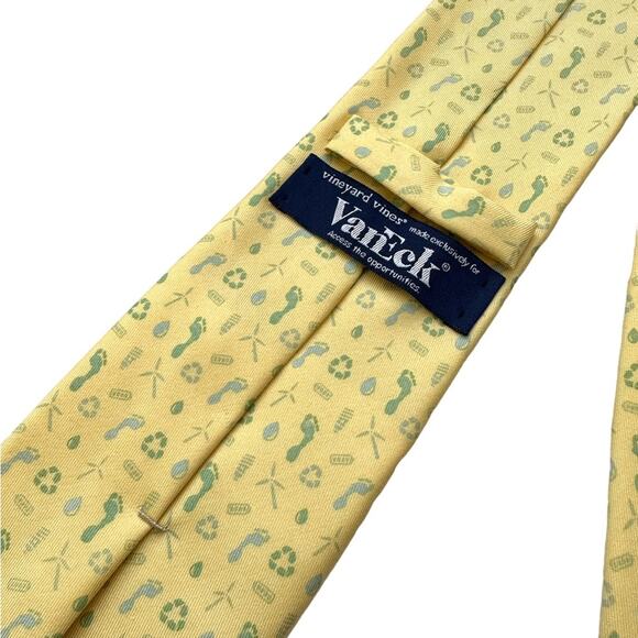 Vineyard Vines VanEck Silk Tie Recycle Earth Friendly Print Yellow - Picture 2 of 6